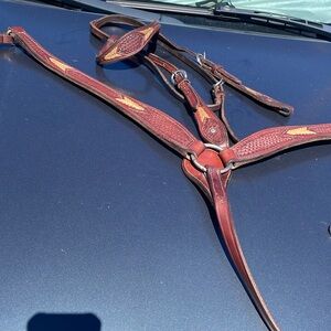 Headstall and breast collar basket weave with rawhide detail